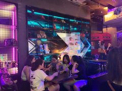 -UP嘻哈酒吧(粉巢店)