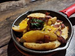 -HIGH FIVE哈福手工汉堡(桂林路店)