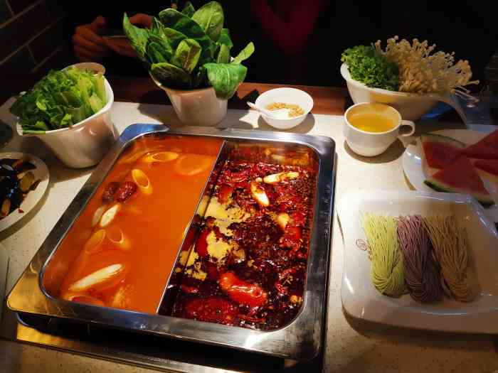 老本家儿火锅-"价格实惠 味道也不错 在附近很值得一.