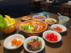 -蔡婶牛腩牛杂煲(长安万科店)