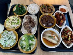 -荟选餐饮徐家汇社区食堂(徐虹北路店)