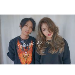 -Godhands美发设计沙龙