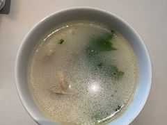 -鹏城人家海鲜酒家·23年老字号(较场尾店)