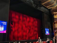 -交通银行前滩31演艺中心