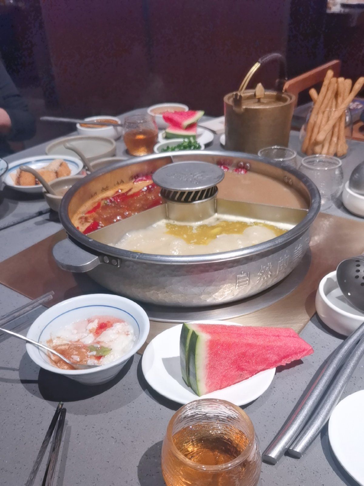 巴奴火锅食材新鲜.味道好.每次都来吃