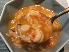 招牌小龙虾红汤泡饭-蜜桃花开·中西融合菜E&W(南长街店)