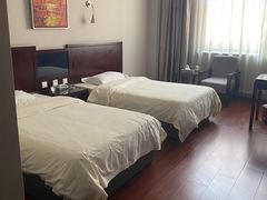 -济南环联鲁菜皇大酒店(山东大学洪楼店)