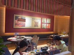 -老牌坊云南鱼豆花火锅(哈西万达店)