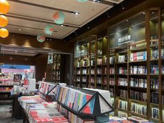 -凤凰国际书城(凤凰广场店)