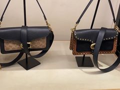 -COACH蔻驰(SKP男士店)