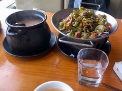 -莲餐厅·湖北菜·潜江小龙虾店(愚园路店)