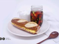 碱水面包-WHEAT&BAKER-麥(凯德来福士店)