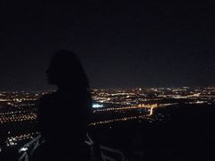-鬼笑石后山停车场