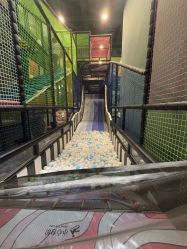 -MELAND CLUB亲子乐园·派对·餐厅(北京芳圆里ID MALL店)