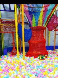 -蹦贝运动中心·蹦床·攀岩·闯关(龙岗店)