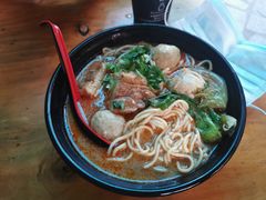 丸子面-老宅原住民沙茶面精品小吃(龙头路店)