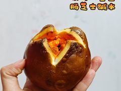 墨鱼肠芝士碱水-谷艺烘焙