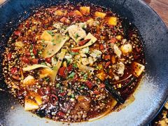 沸腾酸汤蛙-靓蛙馆