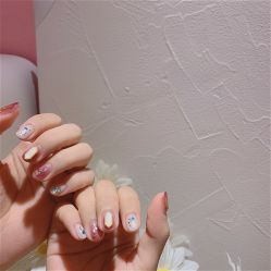 -米小兔美甲美睫