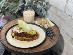 慢煮牛肉温泉蛋吐司-O'mills Sourdough Bakery&Bistro(永嘉路店)