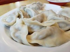 酸菜鲜肉水饺-麦梗手擀面水饺(麦梗前门店)