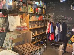 零售区-等待戈多Waiting For Godot(交道口店)