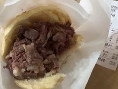 精品驴肉火烧-闫家驴肉老店(华电一校店)