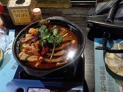 -老表记广西宵夜螺蛳鸭脚煲(西大店)