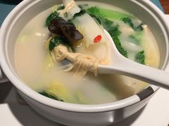 无油鱼汤腐竹煮时蔬-大树餐厅(益田假日店)