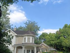 -金庭庄园酒店-停车场