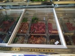 -鑫海汇海鲜烤肉火锅自助(七彩城店)