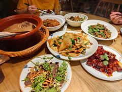 -董厨煨汤馆(车站路店)