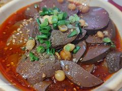 -叁煨蹄花·下饭盐帮菜(人民广场店)