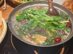 -吃饭皇帝大(长宁龙之梦店)