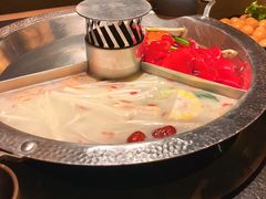 -晓宇重庆火锅(西安荟聚店)