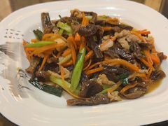 -缘来聚·徽菜名店(黄山宏村店)