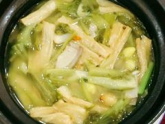 酸菜支竹猪肚煲-丰宝源客家菜(常平店)