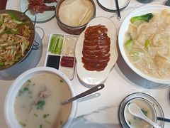 -梅利汴京烤鸭•开封豫菜地标店(东司门店)