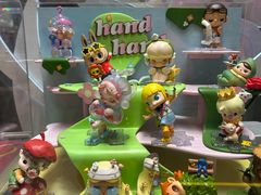 -泡泡玛特POPMART(蓝色港湾店)