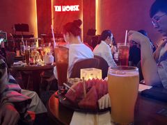 -TZ House音乐现场(来福士中心店)