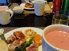 -大中华希尔顿酒店-念自助餐·海南美食·三文鱼