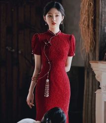 -租旗袍租礼服馆