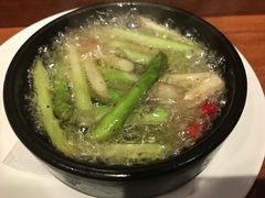 蒜油芦笋-VITELLO意大利料理(崂山路店)