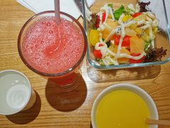 缤纷水果沙拉-菲滋意式餐厅(加州阳光二店)