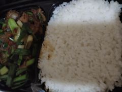 -泸沽肴(泸沽湖大洛水村农村信用社旁店)