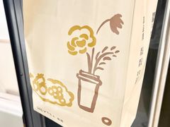 -喜茶(北京华贸购物中心店)