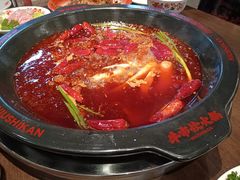 -牛市坎火锅(建设路店)