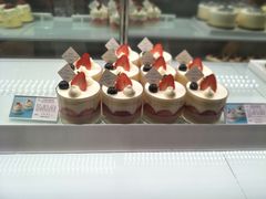-好利来(牡丹园店)