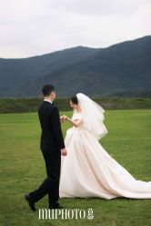-Mu慕婚纱摄影·超级工作室