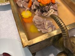 -汗腾格里·风味餐厅(新疆驻京办店)